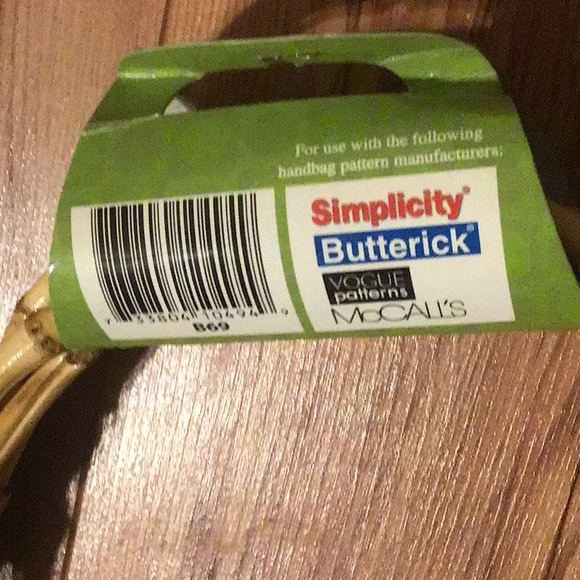 Crafting - Picture 2 of 3